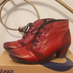 Remonte Red Booties
